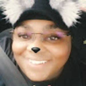 Meet your Posher, Anitra